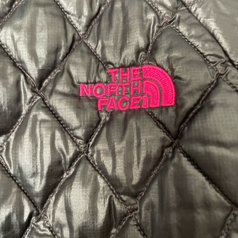 Northface Jacket - image 4